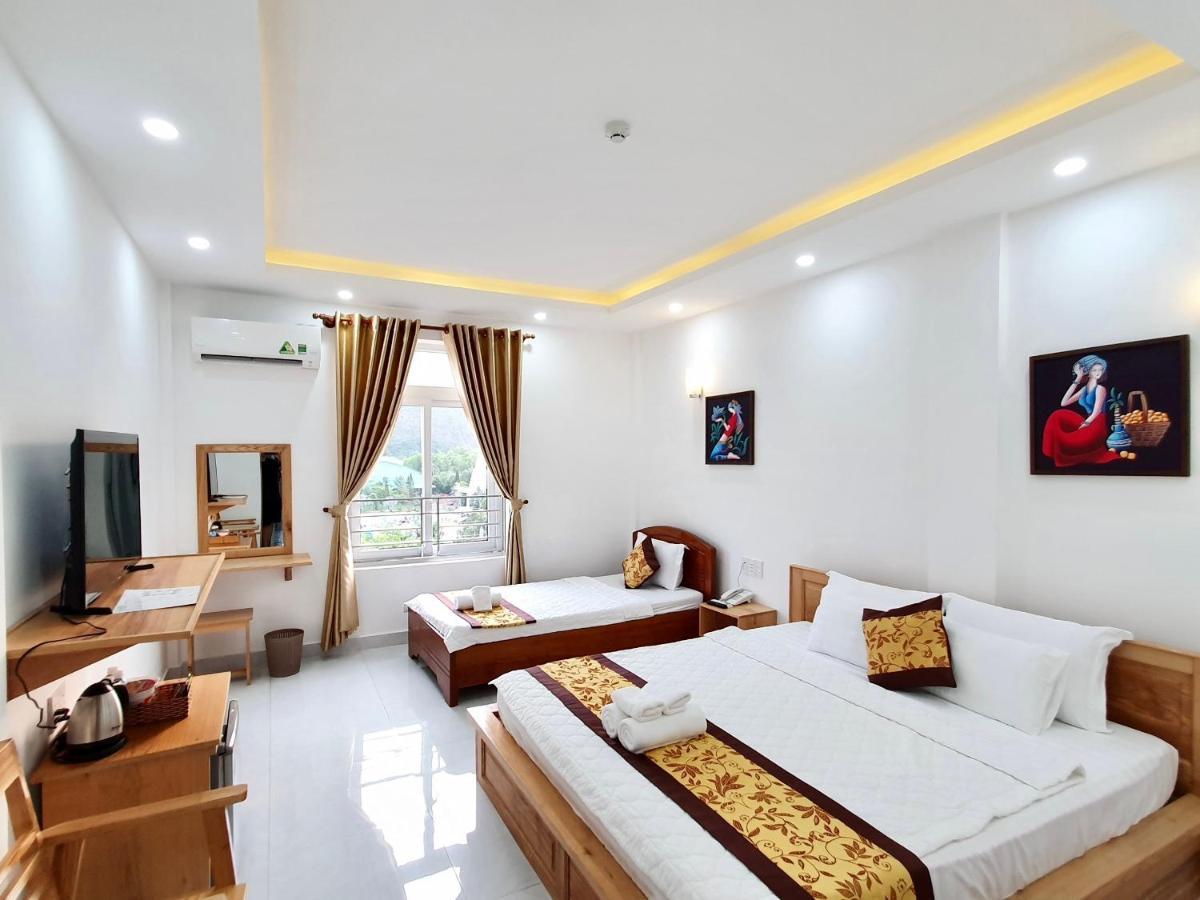 Khách sạn Thái Bình Chi Khu Co Ong Esterno foto