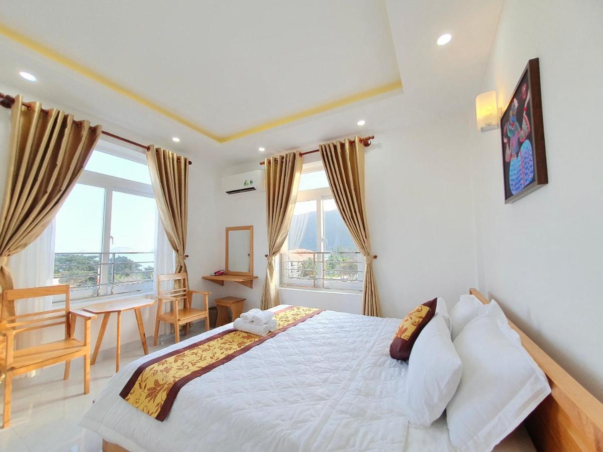 Khách sạn Thái Bình Chi Khu Co Ong Esterno foto