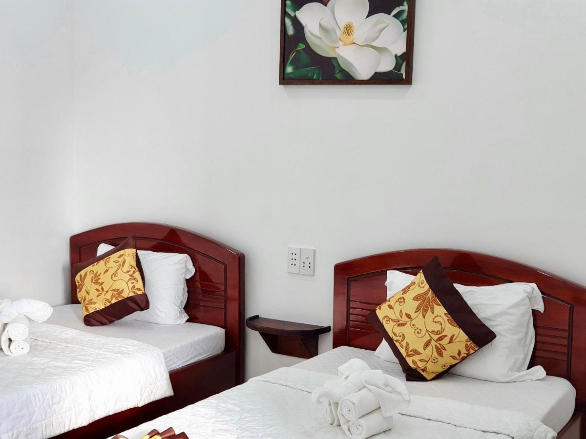 Khách sạn Thái Bình Chi Khu Co Ong Esterno foto