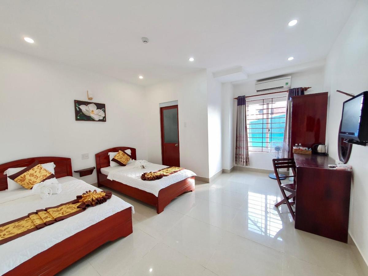 Khách sạn Thái Bình Chi Khu Co Ong Esterno foto