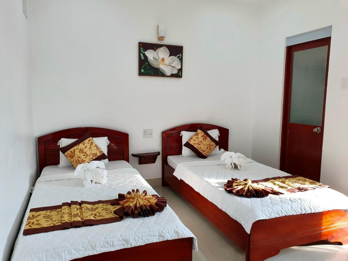 Khách sạn Thái Bình Chi Khu Co Ong Esterno foto