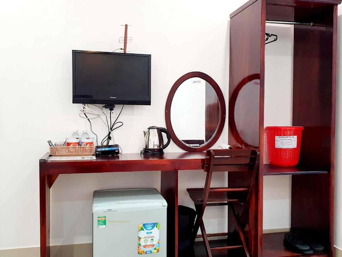 Khách sạn Thái Bình Chi Khu Co Ong Esterno foto